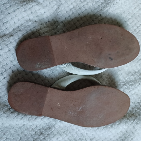 H&M leather flip flop women white padded thong sandles - Picture 6 of 6